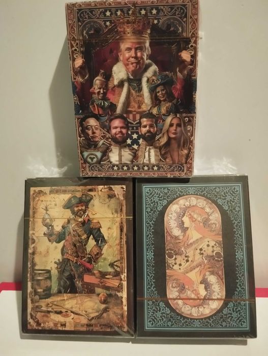 Карты игральные пластиковые