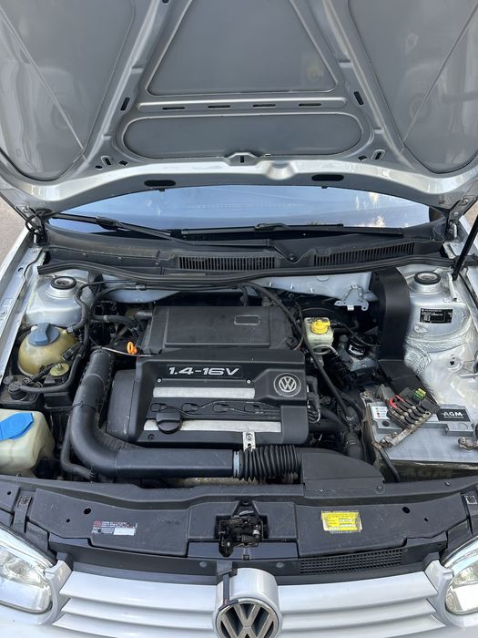 Продам Volkswagen Golf 4 1.4 16.v