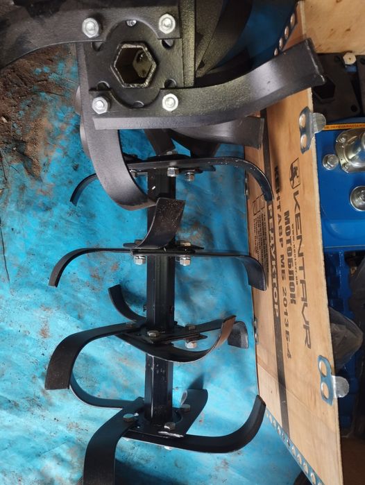 Мотоблок на 13 кінських сил