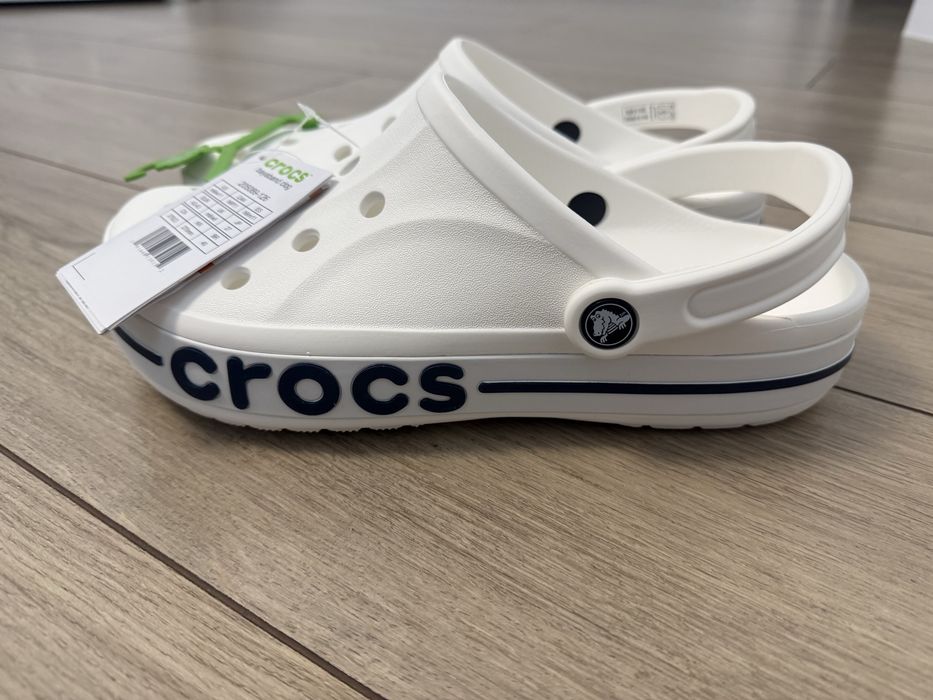 Crocs нові оригінал з США M8