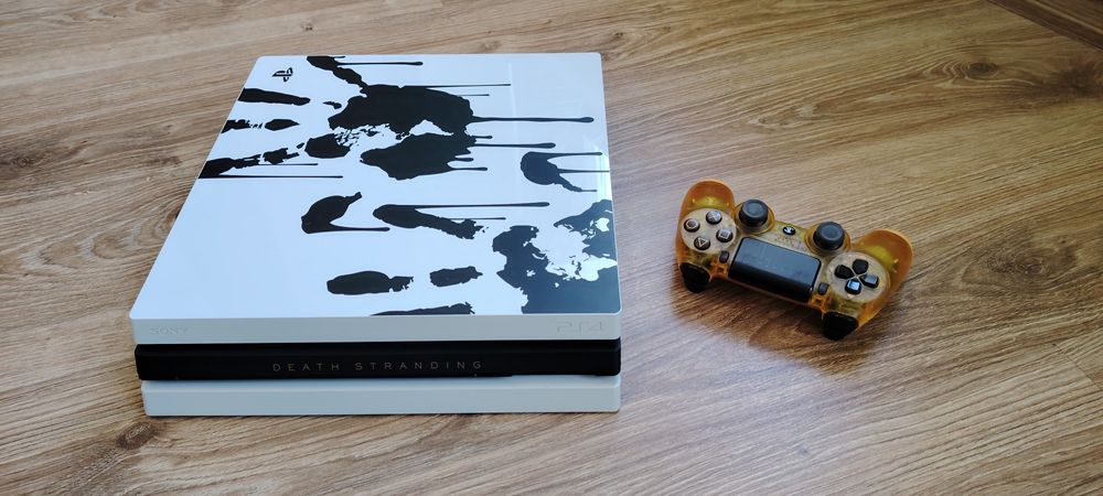 Konsola PS4 pro limitowana death stranding  stan bdb