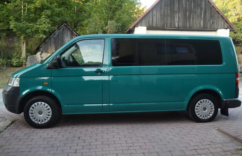 Przewóz osób VW Caravelle