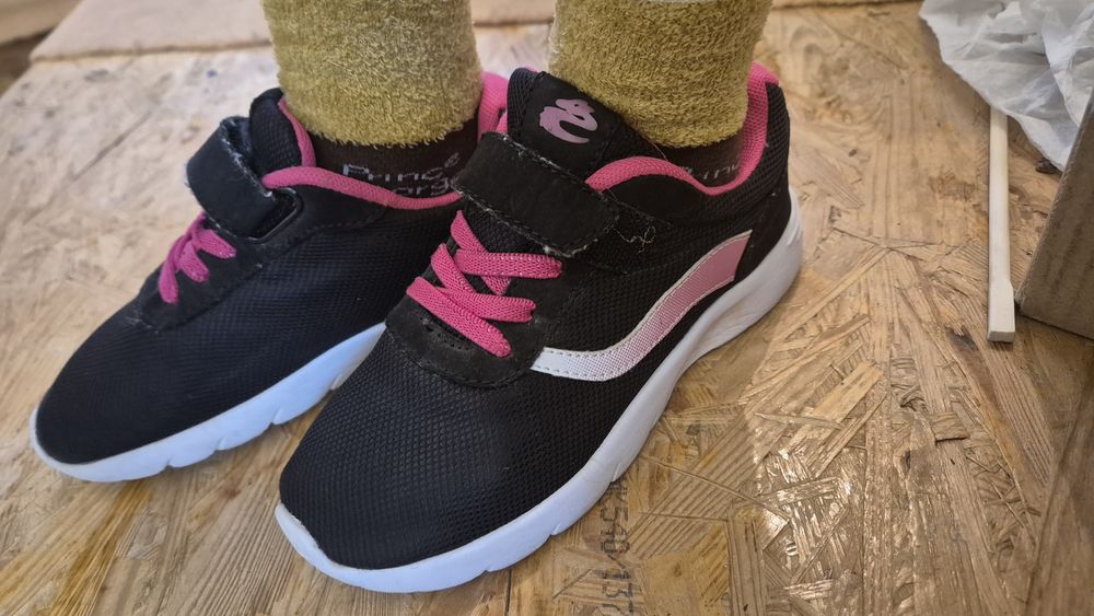 R. 30 Cupcake buty sportowe adidasy na rzep
