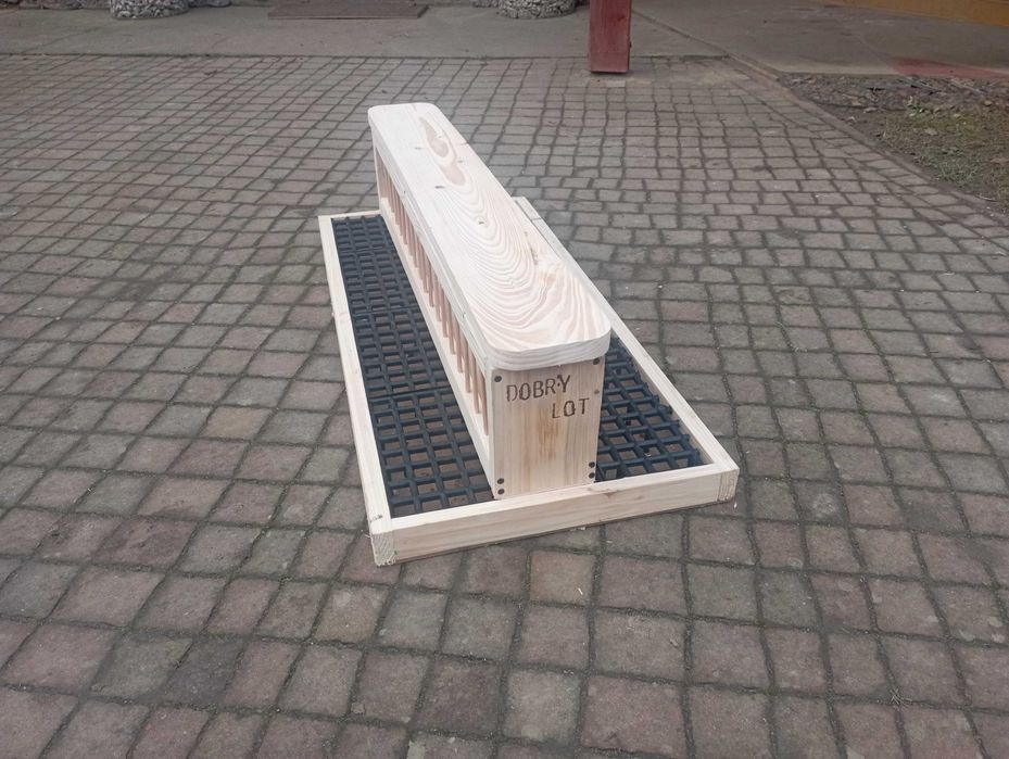 Karmnik dla gołębi+plus podstawka z rusztem 100cm