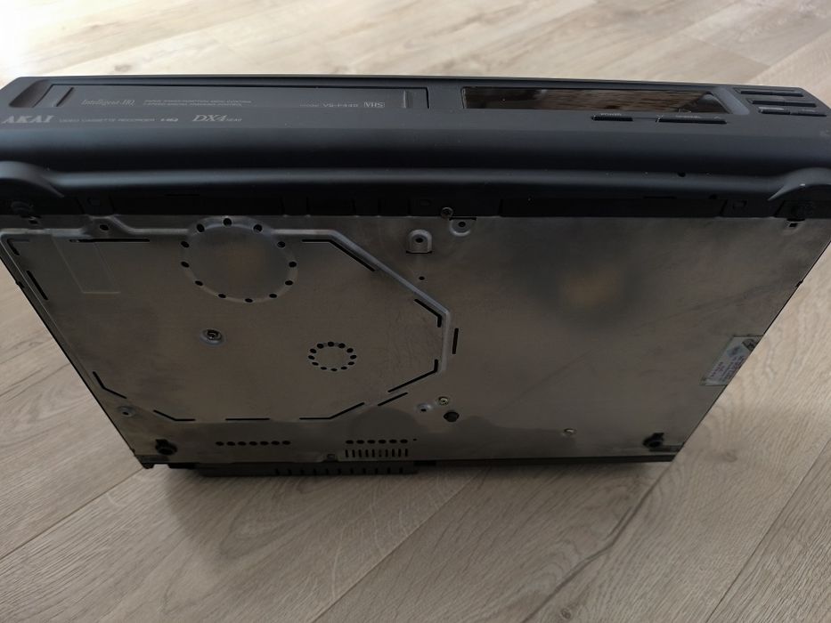 Magnetowid Akai dx4 vs-f440