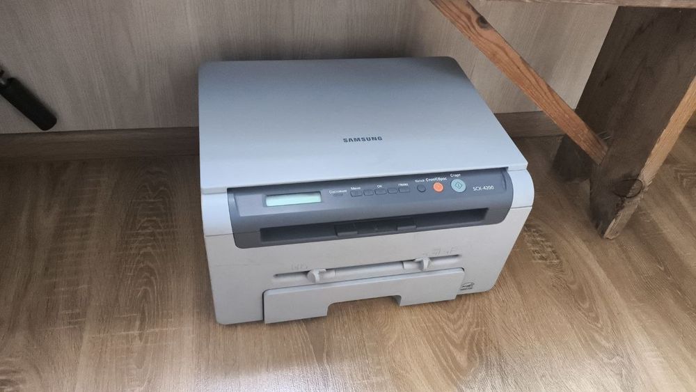 Принтер ,был в использовании.