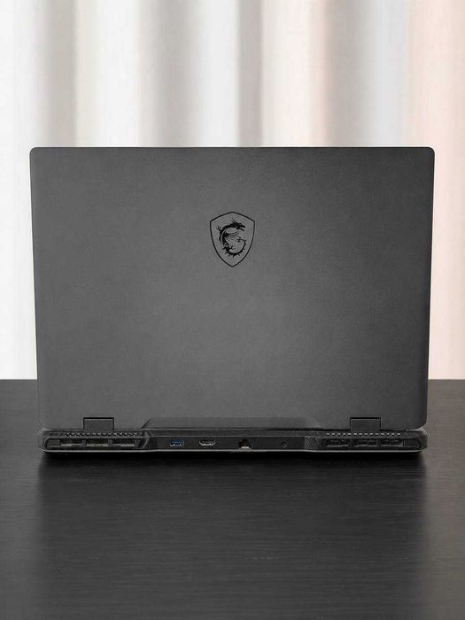Laptop MSI Sword 16 HX B14VFKG — RTX 4060 / i7-14650HX / 16 GB / 1 TB