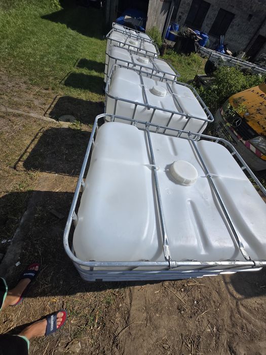 Paletopojemnik, mauser, pojemnik IBC, pojemnik paletowy 1000 litrów