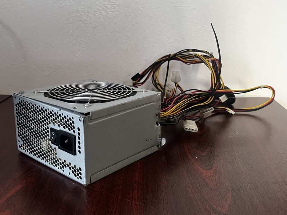 Блок живлення Chieftec GPS-450AA-101 A 450W ATX — робочий!