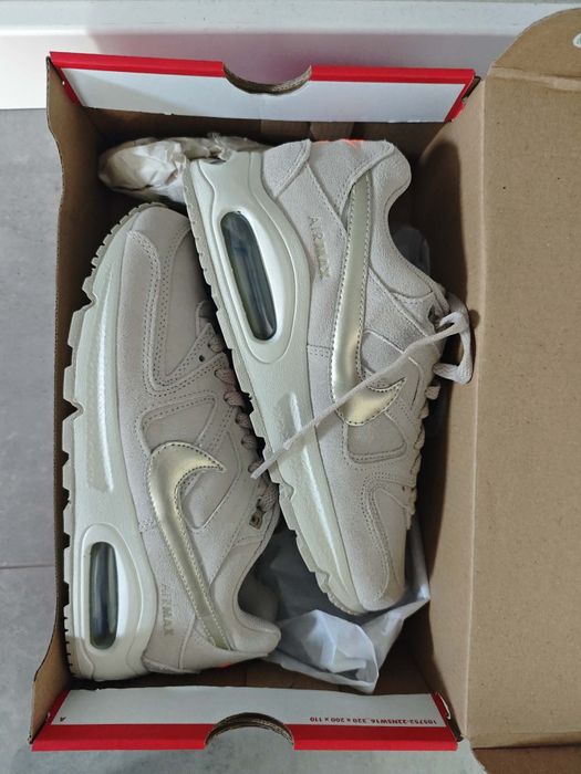 Nike AIR MAX COMMAND rozm. 39