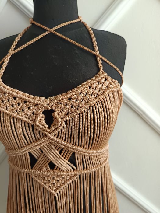 Сукня ручної роботи