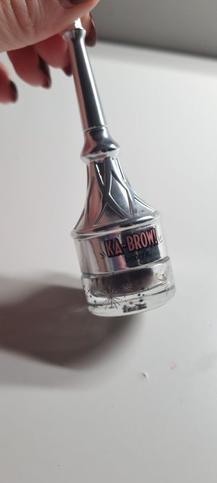 Benefit ka- brow 04