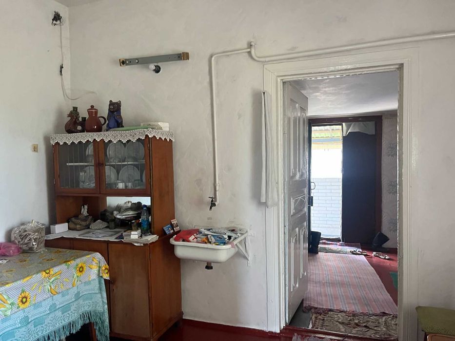 Продам півбудинку с. Гоголів 60м