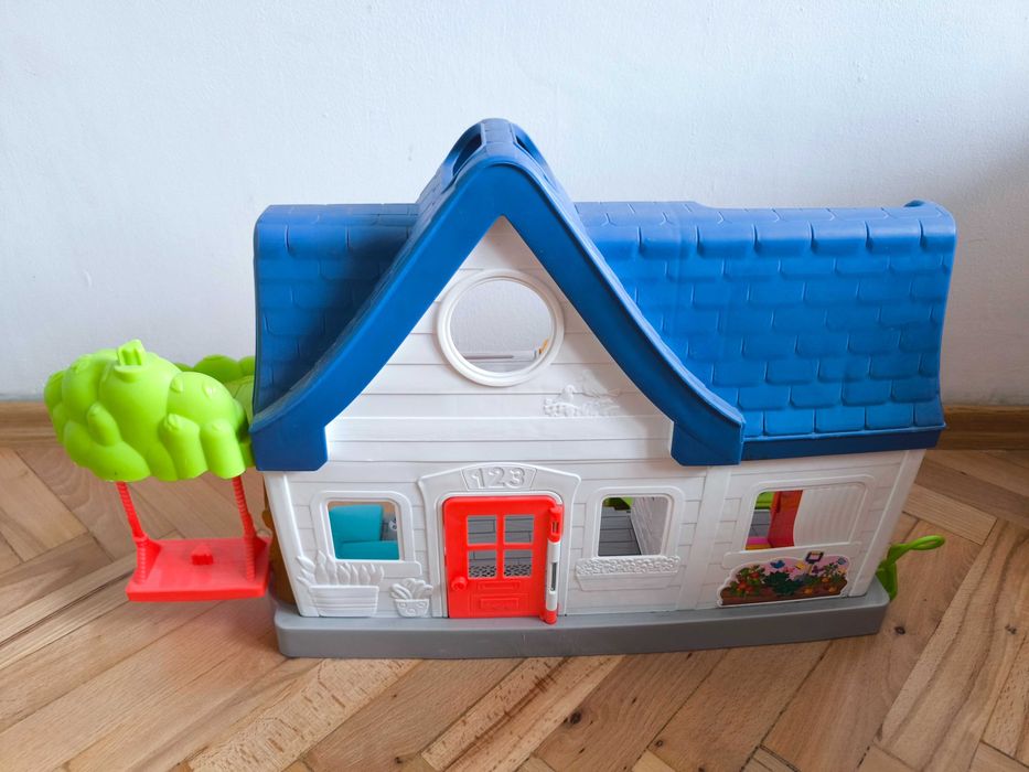 Domek Fisher-Price Little People Wesoły domek