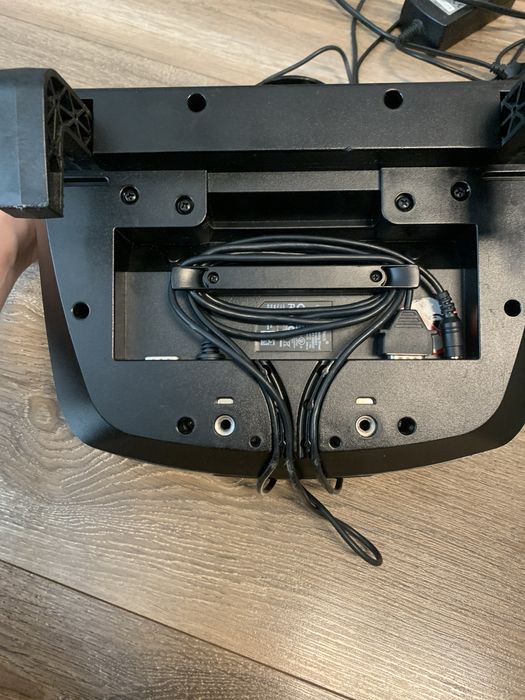 Продам ігровий руль logitech g27 кастом