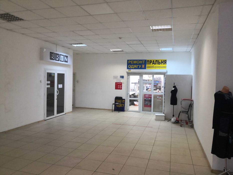 м. Київ, вул. Голего, 7, Приміщення в ТЦ 1448 м2 (2й пов.)