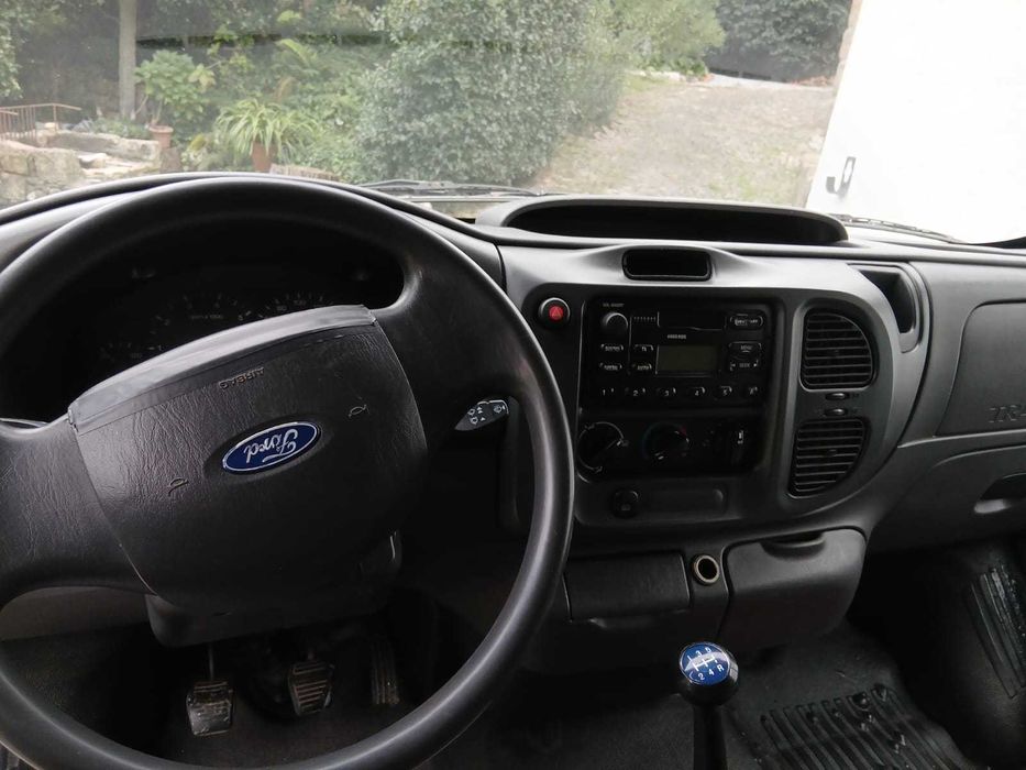 Ford Transit 9 Lugares: Origem - nacional, excelente oportunidade!