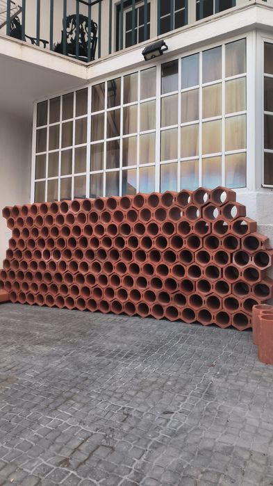 Garrafeira em tijolo