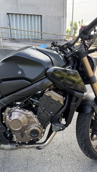 Honda CB650R Akrapovic