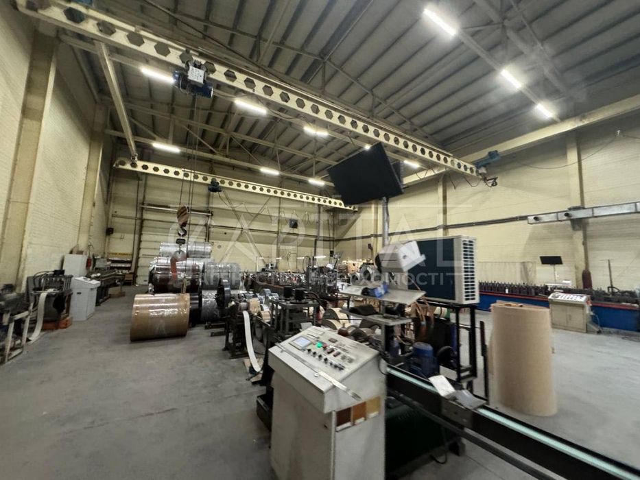 Продаж складського приміщення 4449,2 м2 Київ Дарницький район