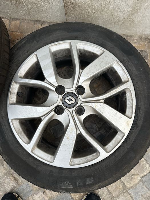 4 jantes liga leve Renault