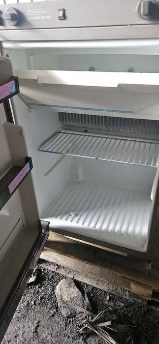 Lodówka kamper Electrolux 12V 230V Gaz