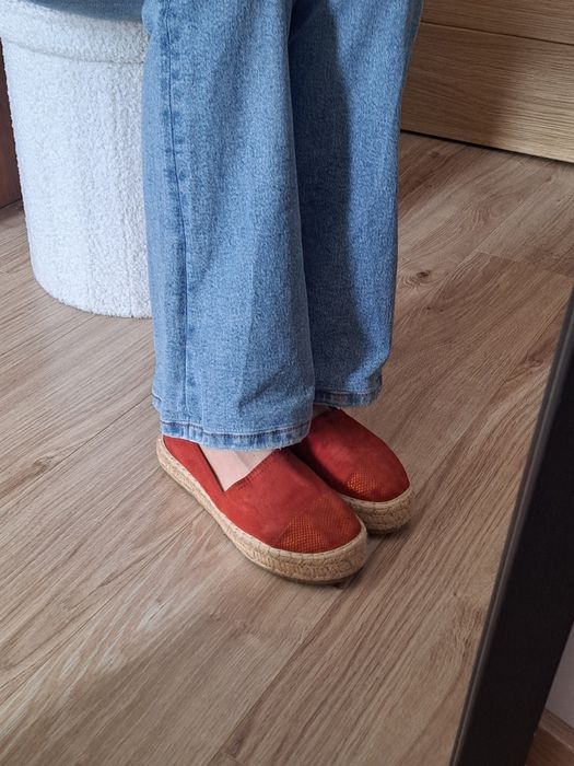 Czerwone espadryle
