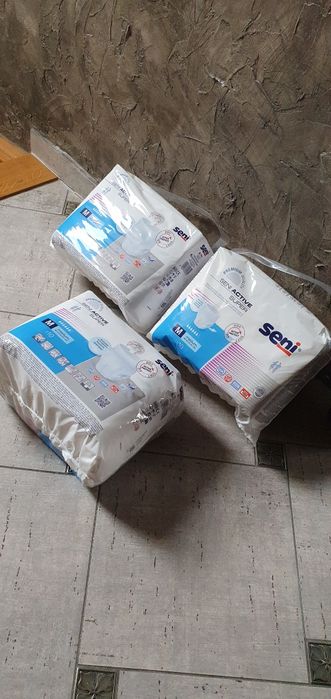 3 opakowania 30 szt pieluchomajtki seni active super M chłonne