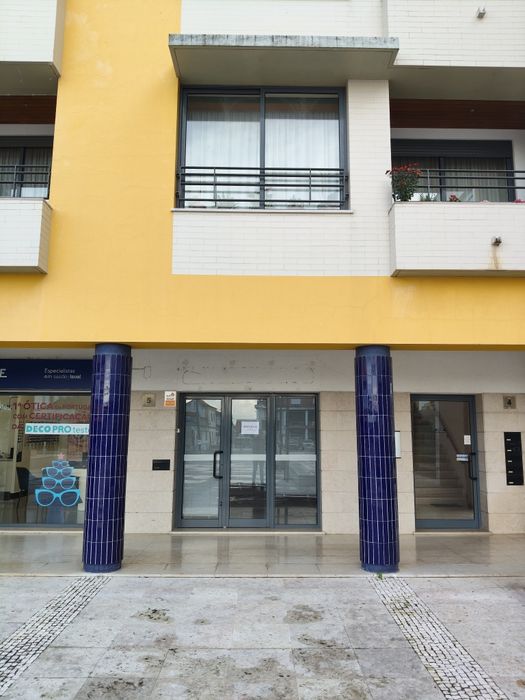 Espaço comercial para arrendamento