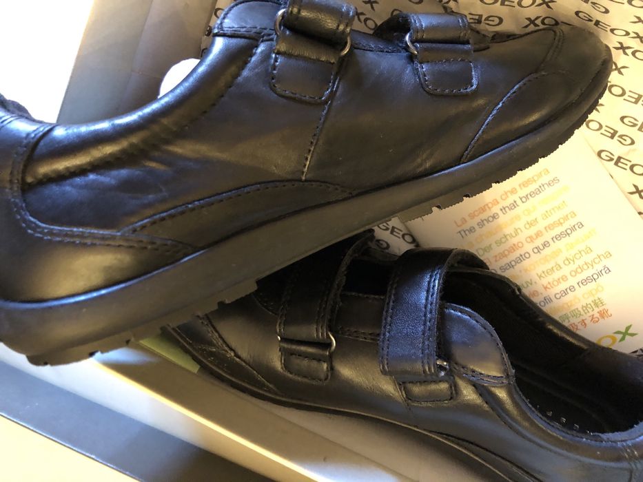 2 pares sapatos novos cada 20€, marcas Geox//  Puma// tamanho 36