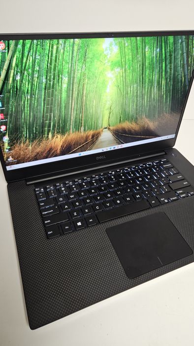 Dell Precision 5540 i7-9750H 16GB SSD 256GB Quadro T1000 FHD IPS Stan