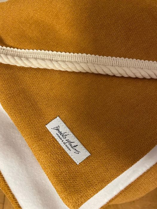 Conjunto de 3 Almofadas e 1 Manta Polar