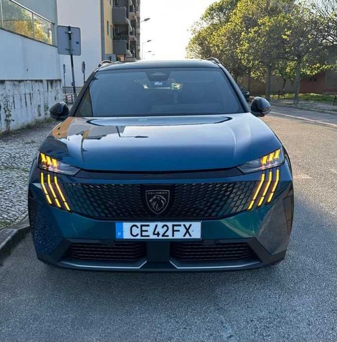 Peugeot E-5008 GT Plug in Hibrido - 2026