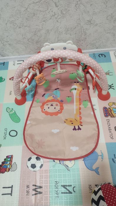 Килимок для немовлят