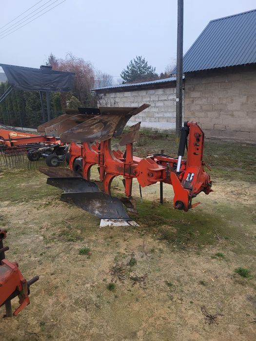Pług Gregoire Besson 3 skibowy obrotowy hydraulika resory non stop
