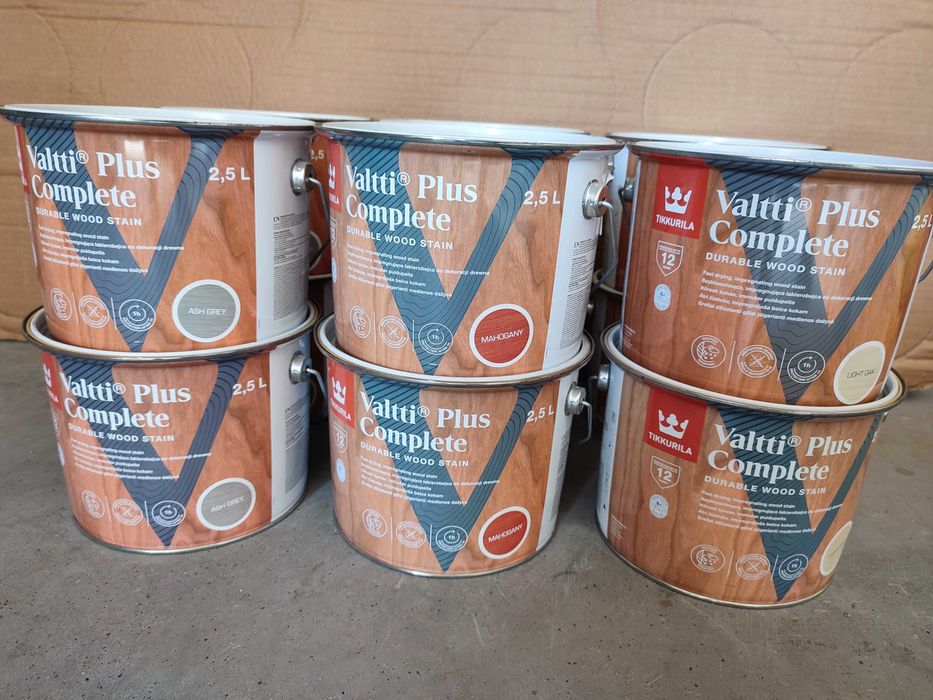 Lakierobejca Tikkurila Valtti Plus Complete różne kolory  2,5L