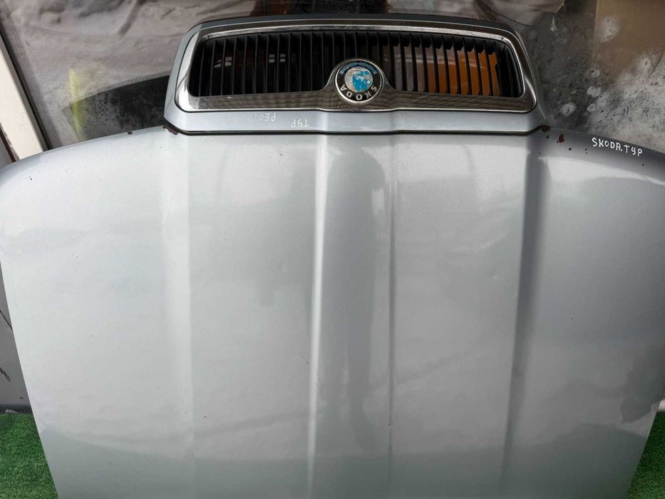 Капот Skoda Octavia tour