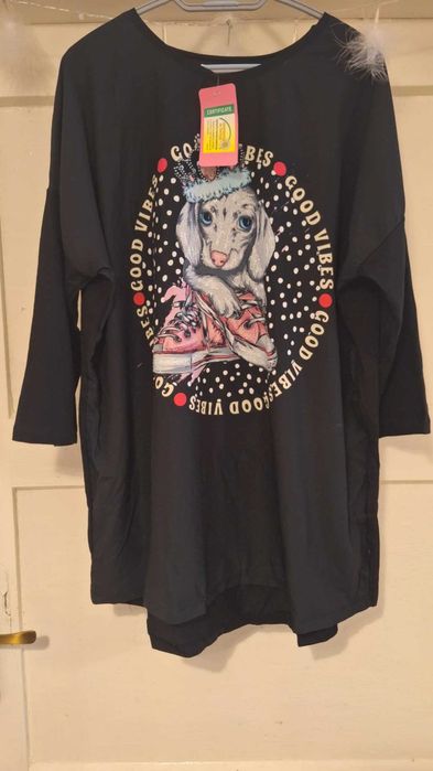 Bluzeczka Wawa piesek z trampkami.