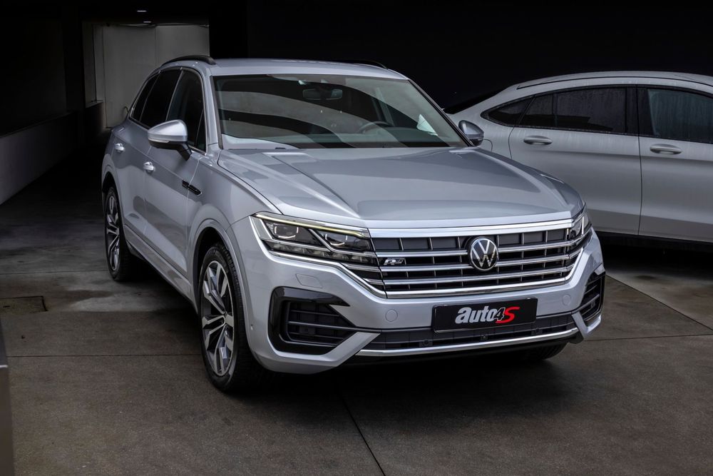 VW Touareg 3.0 TDI V6 R-Line