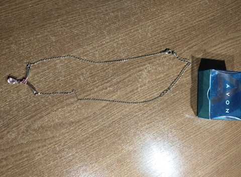 Elegancki pozłacany naszyjnik łańcuszek