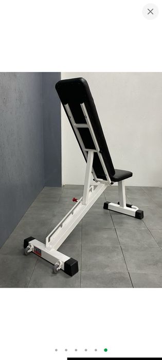 Лава регульована скамья для жиму та різних вправ з штангою гантелями