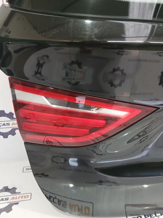 FAROLIM ESQUERDO PRETA BMW SERIE 2 218D TOURER ANO: 2018