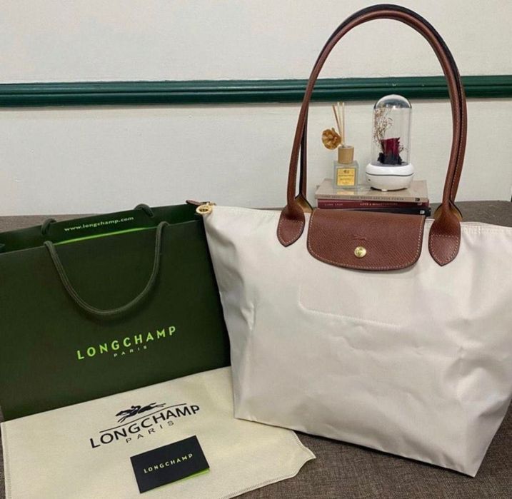 100% authentic Longchamp Le Pliage Tote Bag