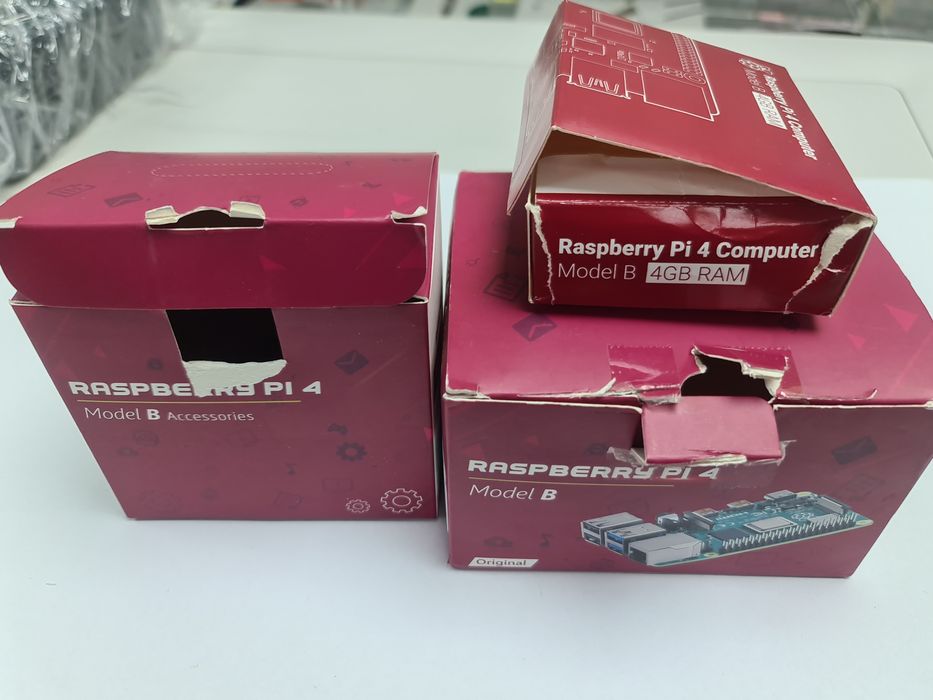 Міні комп'ютер Raspberry PI 4 Model B 4Gb