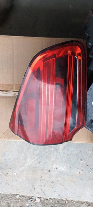 Lampy tył Porsche Cayenne 2015 komplet