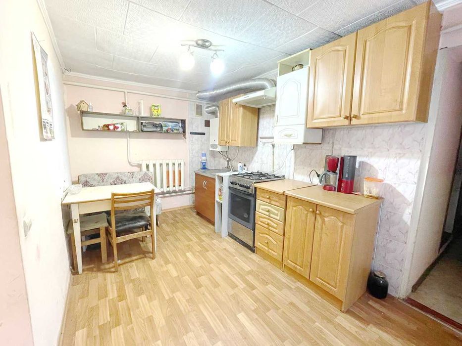 Продаж будинку з усіма зручностями в Корабельному районі.