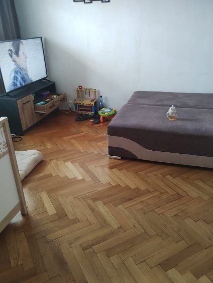 Wynajmę mieszkanie_52m2 z balkonem i komórką_Ciechanów
