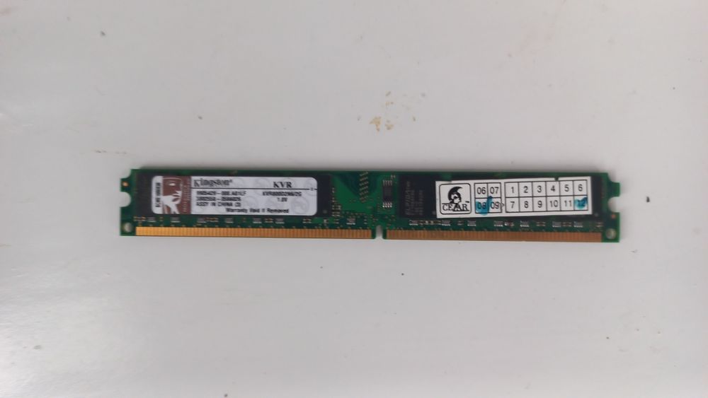 Камера лоджитек,720мп, жест.диск 320 гб