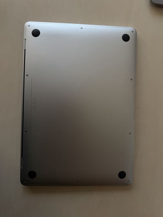 MacBook Air 13 256gb (M1 2020)