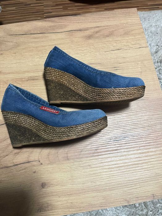 Buty damskie jeansowe firmy Lanqier